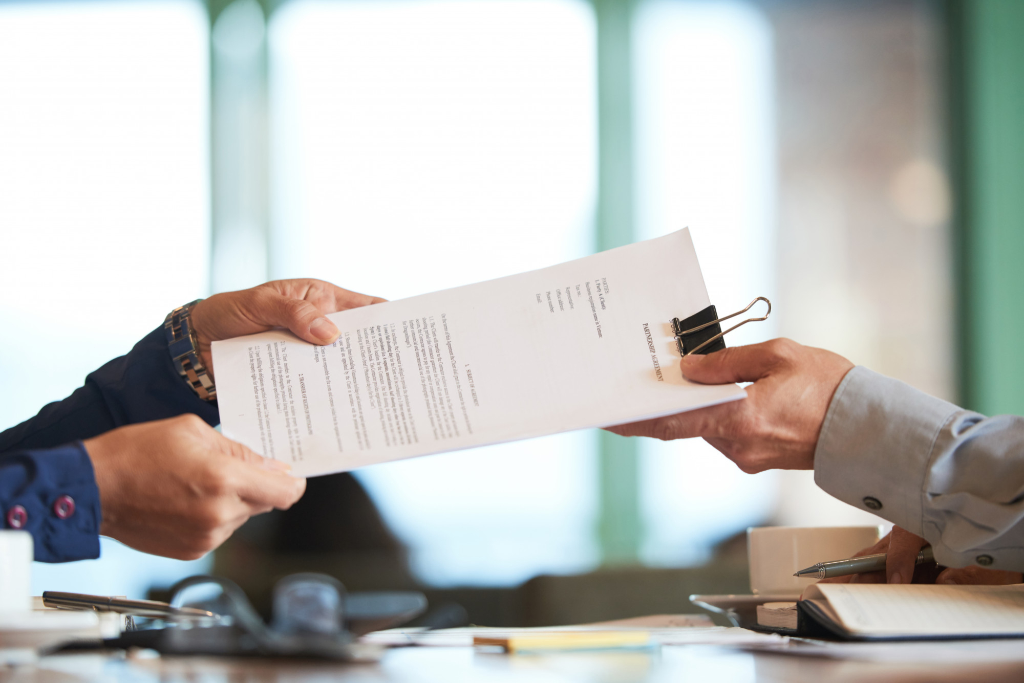 Gestión de contratos: evite pérdidas, gane tiempo y mejore sus relaciones de negocio